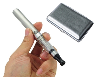 Comprar EGO CE4 CON PITILLERA METБLICA PLATEADO al mayor